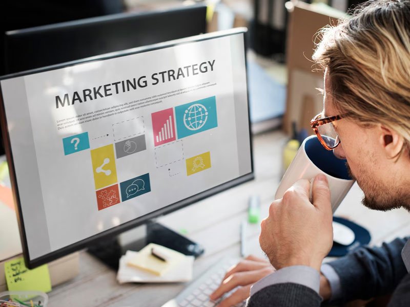 Digital Marketing Strategy for Small-Category Merchants